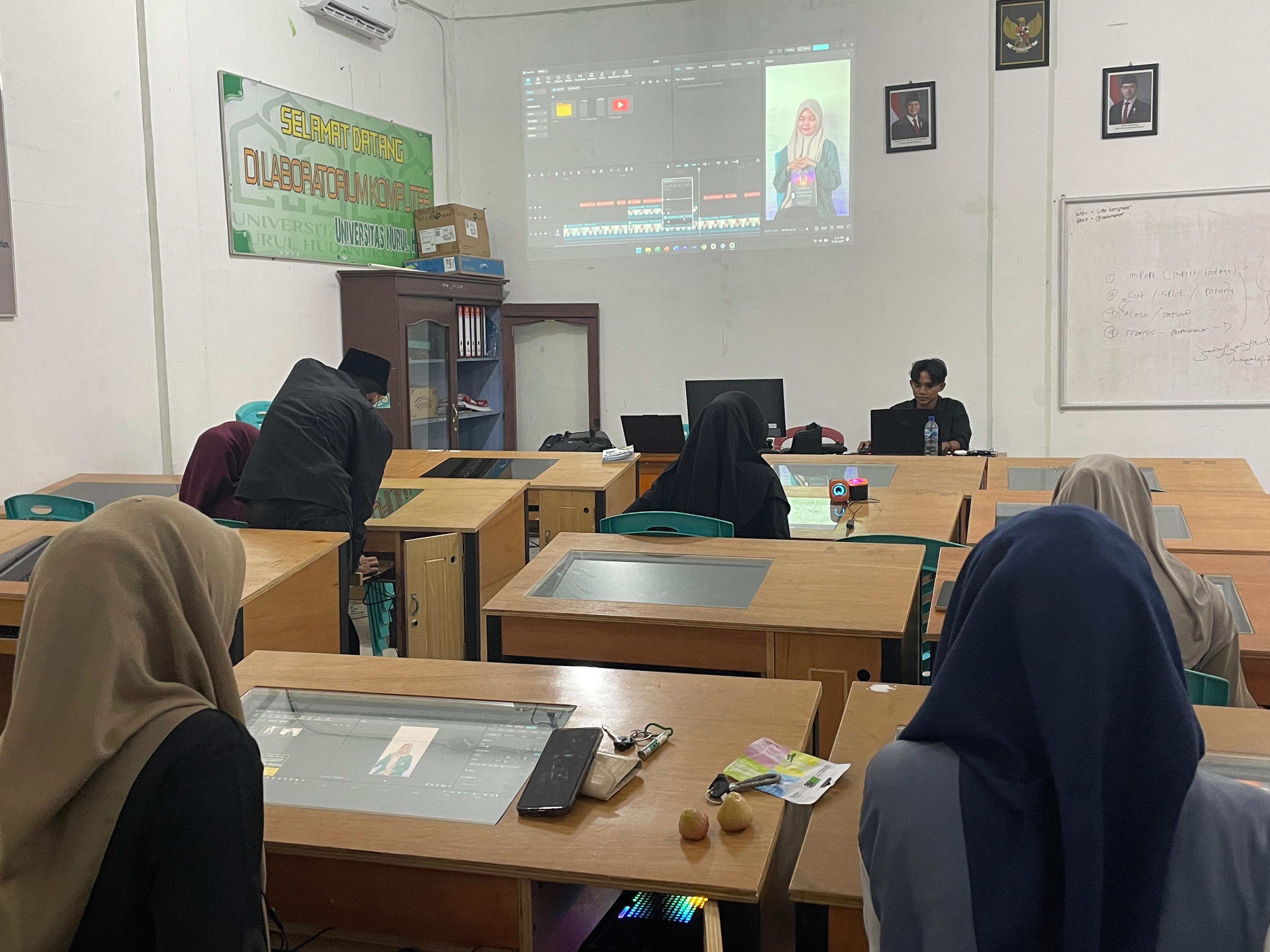 Intens 5 Hari Mahasiswa PTI Belajar Videografi dan Editing